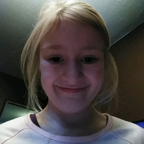 Meet your Posher, Sophie - Picture 1 of 1